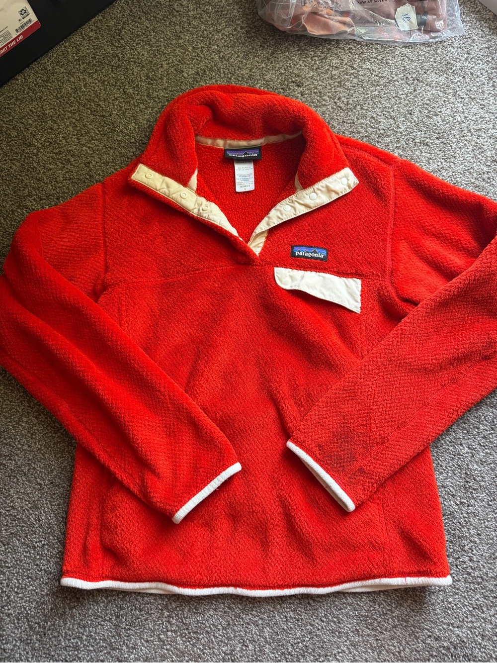 Patagonia Women’s orange Synchilla Snap-T Fleece Pullover